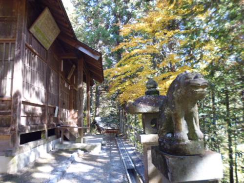 白山神社(はくさんじんじゃ)